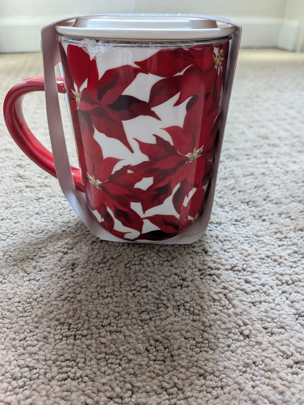 Poinsettia Lidded Steeping Mug
